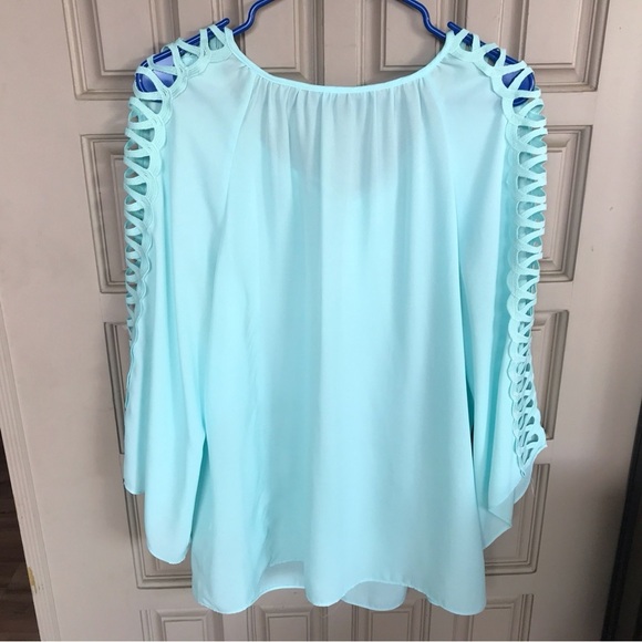 Zac&Rachel Top BoHo Aqua Sleeve Insert Round Neck Tie Front Pullover Gorgeous - Picture 2 of 7